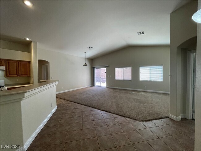 Building Photo - 6224 Dara St