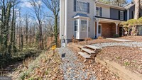 Building Photo - 4433 Coopers Creek Dr SE