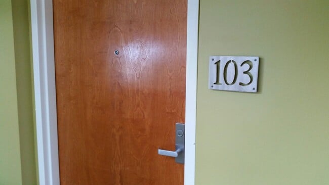 Building Photo - 701 Pennsylvania Ave