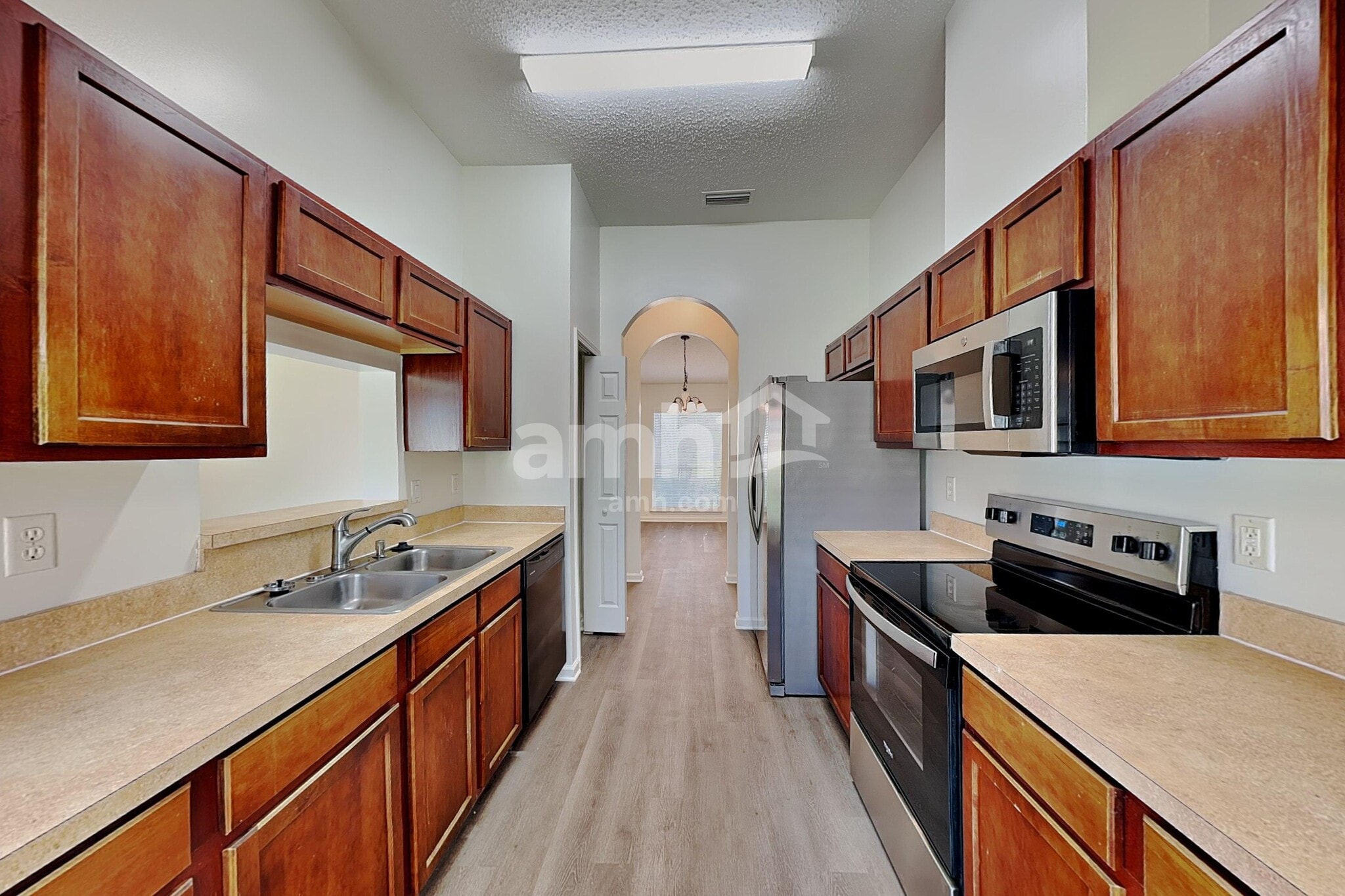 Building Photo - 11609 Deep Springs Dr N