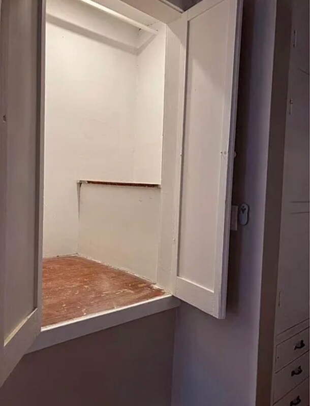 Building Photo - 146 Gooding St