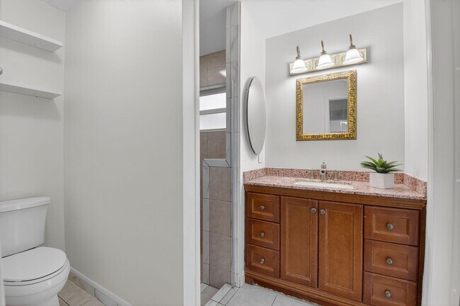 Building Photo - 17414 Spring Tree Ln