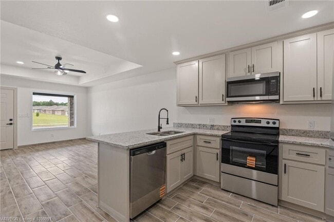 Building Photo - 10415 Preston Ct