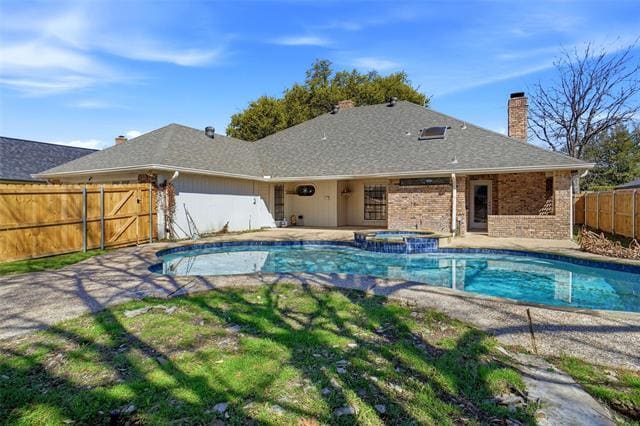 Building Photo - 2212 Valcourt Dr