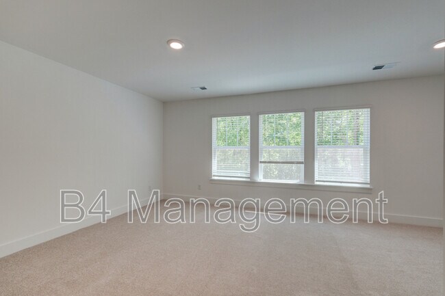 Building Photo - 416 W Parima Ct