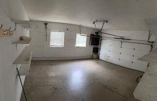 Building Photo - 2272 Oakhurst Dr