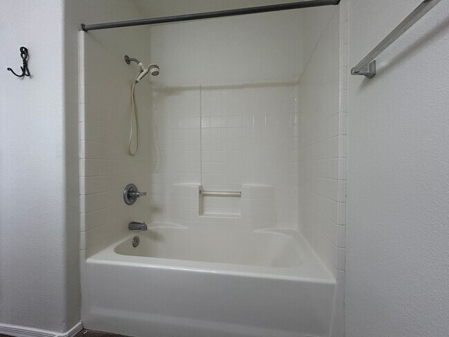 Building Photo - 3861 E Redfield Ct