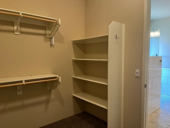 Building Photo - 3 bedroom 2 bathroom Home available in 55+...
