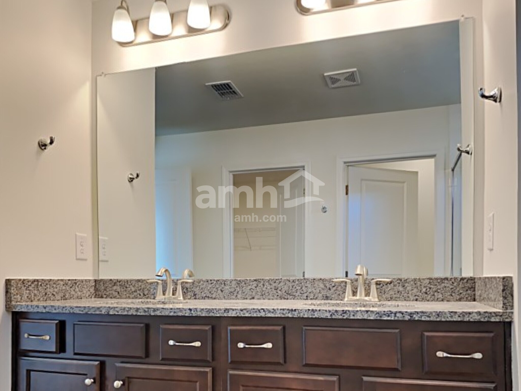 Building Photo - 813 Headland Way