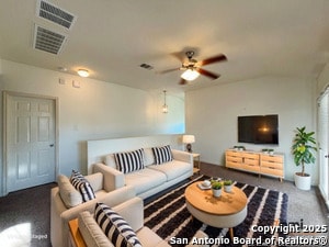 Building Photo - 2149 Hazelwood Dr