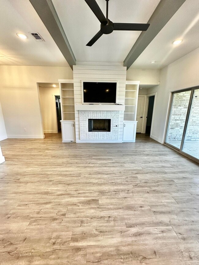 Building Photo - 6954 22nd Pl