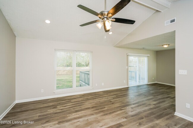 Building Photo - 7401 Hassock Dr