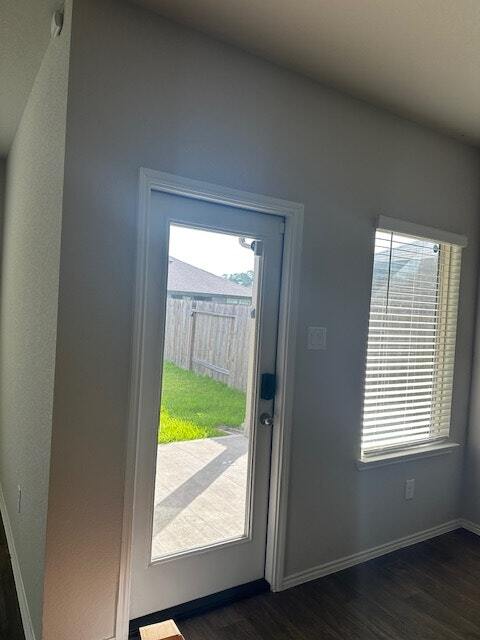 Building Photo - 21143 Waze Lewis Dr