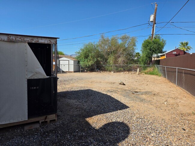 Building Photo - 2/bed 2/bath Single Wide Mobile located in...