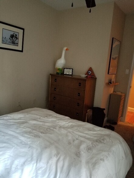 Building Photo - 1745 Kilbourne Pl NW