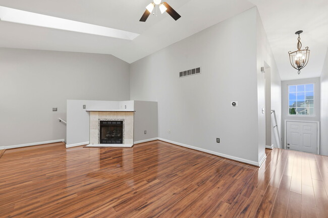Building Photo - 1499 Stonefield Dr