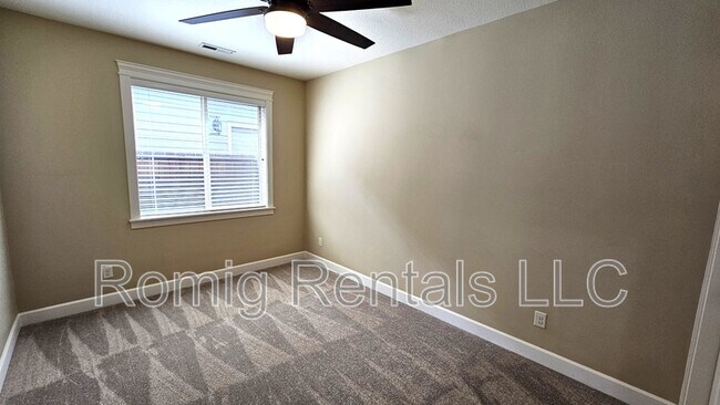 Building Photo - 13001 NW 49th Ave