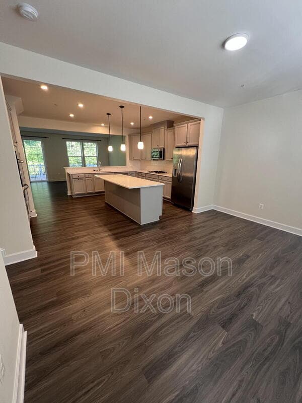 Building Photo - 9105 Fox Stream Way