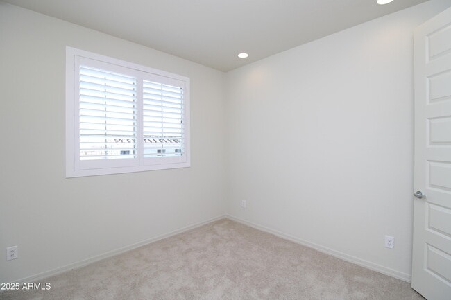 Building Photo - 13769 W Forest Pleasant Pl