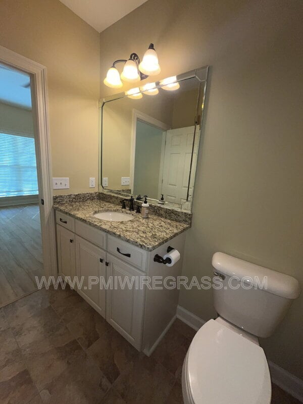 Building Photo - 306 Hidden Creek Cir