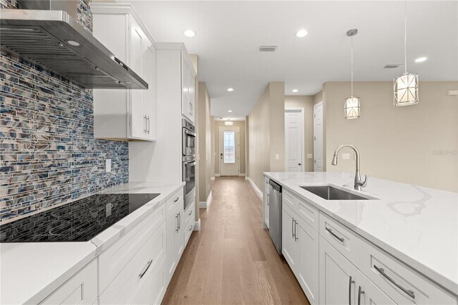 Building Photo - 7833 Trapani Lp