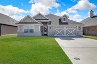 Building Photo - 812 Rodgers Ave