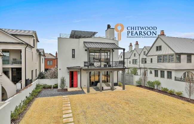 Primary Photo - Modern Luxury Estate with Rooftop Deck in ...