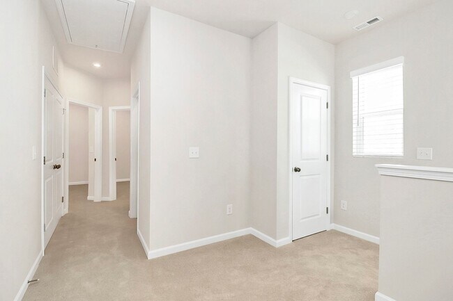 Building Photo - 5855 Executive Center Dr
