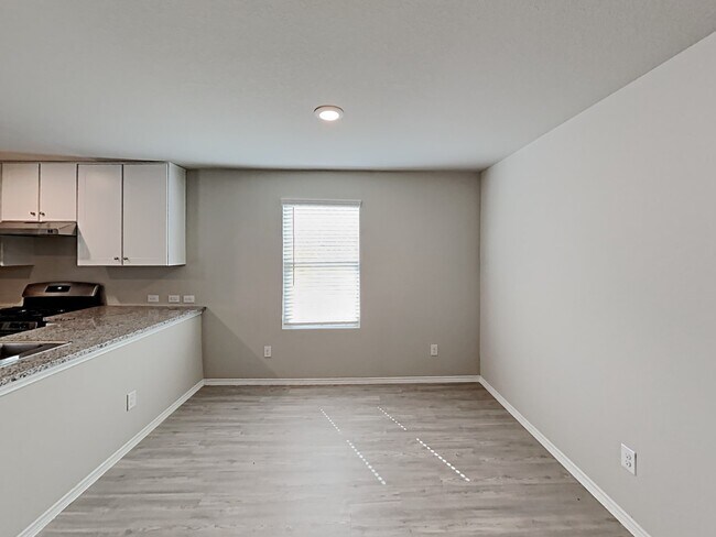Building Photo - 8814 Braun Mesa