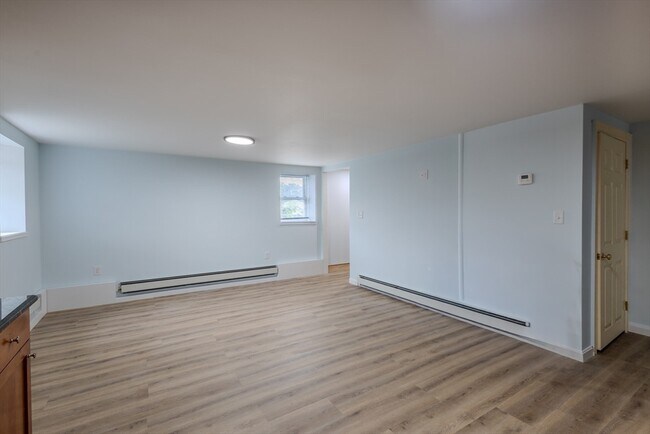 Building Photo - 53 Berkley St