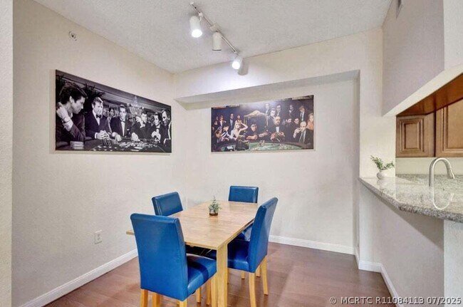 Building Photo - 2728 Anzio Ct
