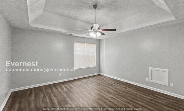 Building Photo - 2410 Lafortune Dr