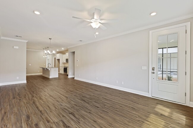 Building Photo - Spacious townhome with a wooded view!