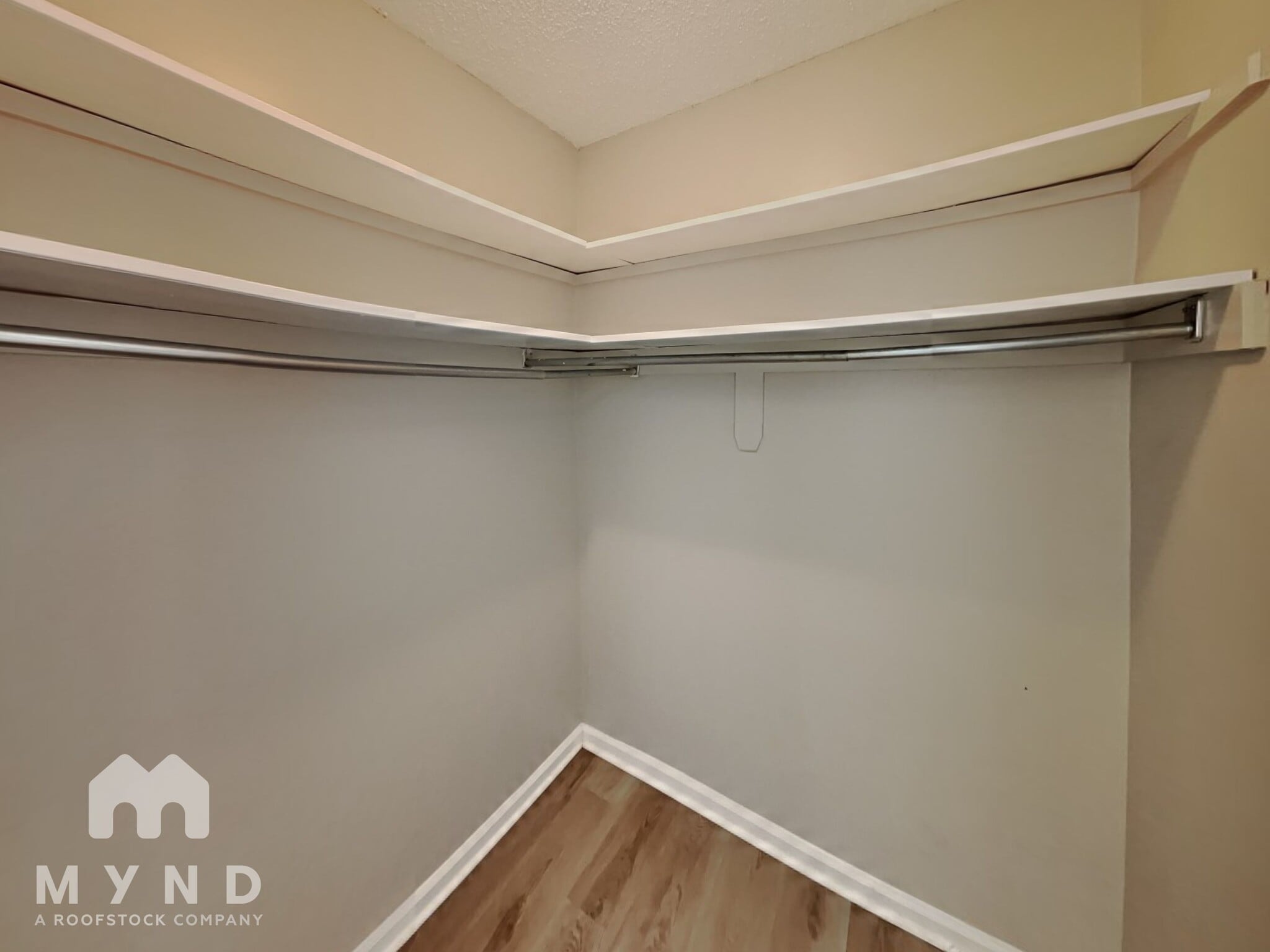 Building Photo - 7376 Charbark Point