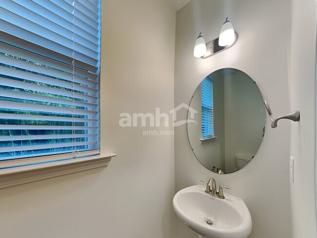 Building Photo - 3009 Hannah Rae Ct