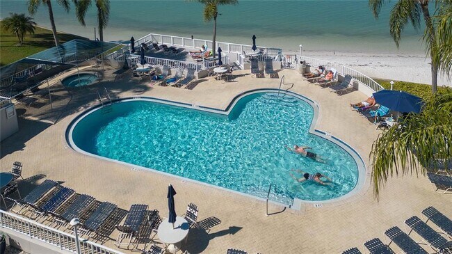 Building Photo - 6080 Bahia Del Mar Cir N