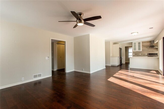 Building Photo - 820 Muirfield Trce