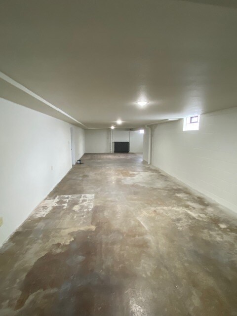 1600 SF of storage - 4106 Camp Phillips Rd