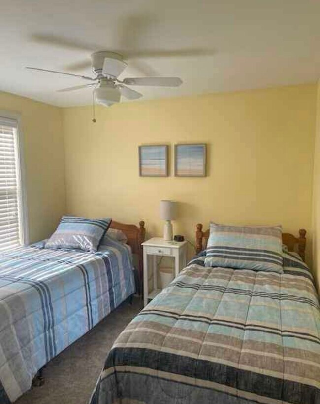 Building Photo - 47 Rest View Ln