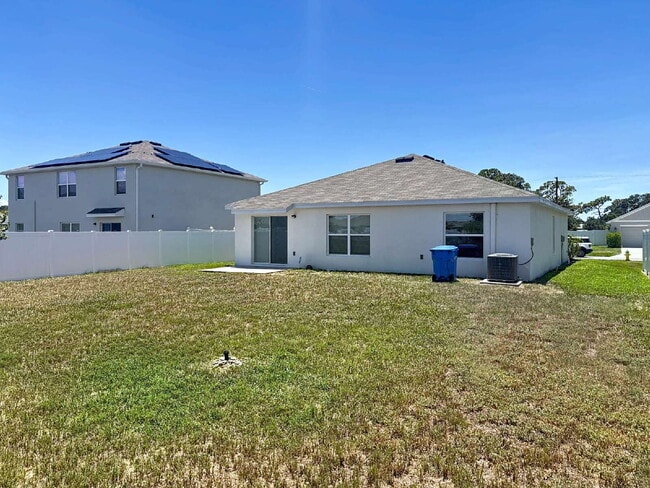 Building Photo - Beautiful 4-Bedroom Modern Home in the Desirable Brookside Community | Ruskin