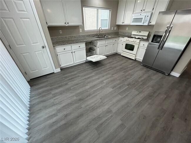 Building Photo - 8657 Palomino Ranch St