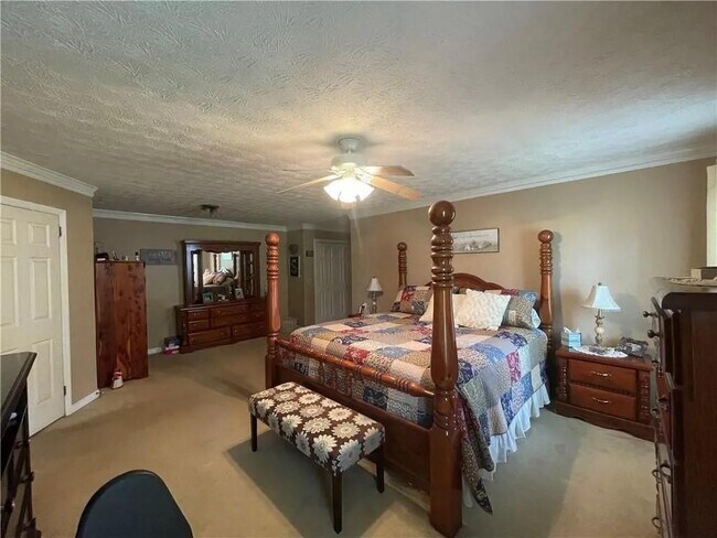 Building Photo - 3633 Loganville Hwy SW