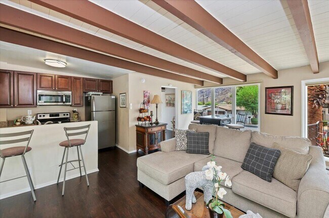 Building Photo - 54925 Avenida Ramirez