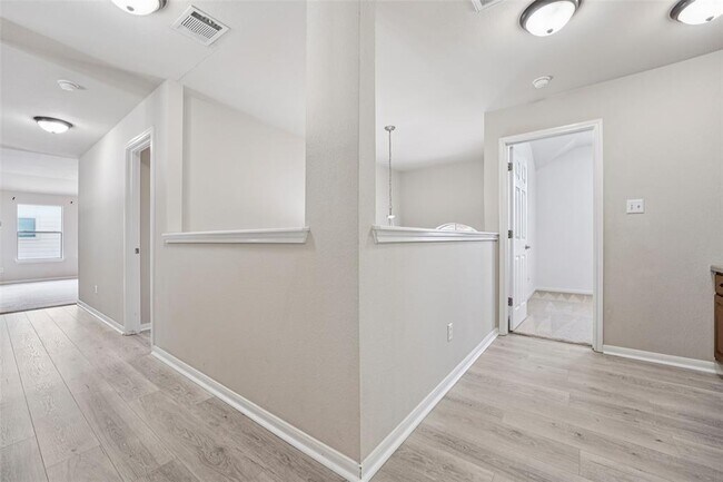 Building Photo - 149 Dolomite Dr