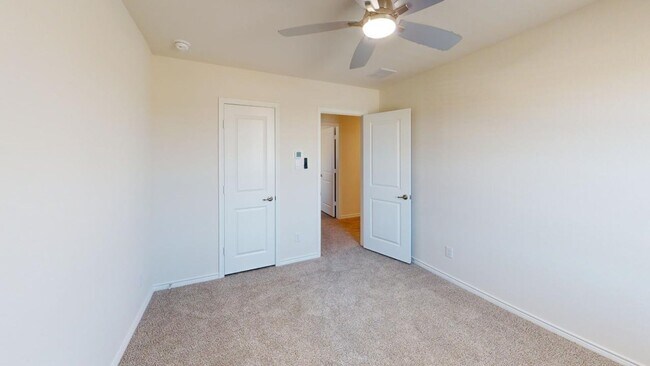 Building Photo - This spacious 2,683 sq. ft. two-story home features 4 bedrooms and 2 bathrooms, offering a well-d...