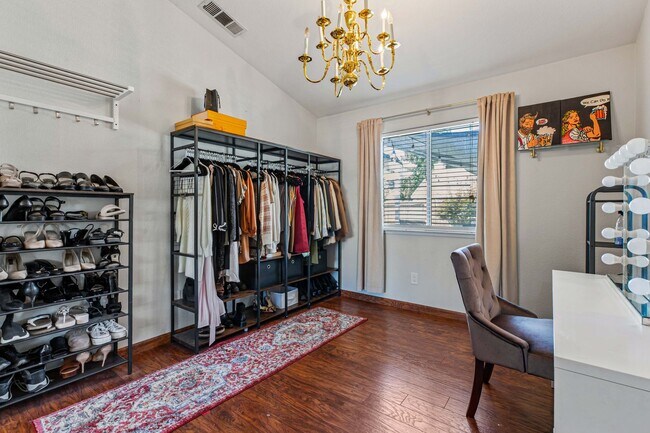 Building Photo - 3 bedroom home for RENT in Turlock - 4403 Reflections Ave