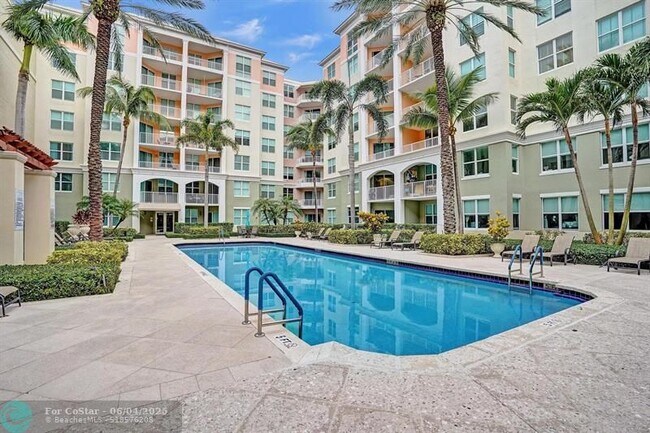 Building Photo - 804 E Windward Way