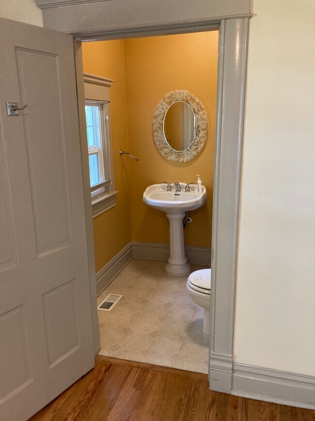 Half Bathroom - 1621 W Hays St