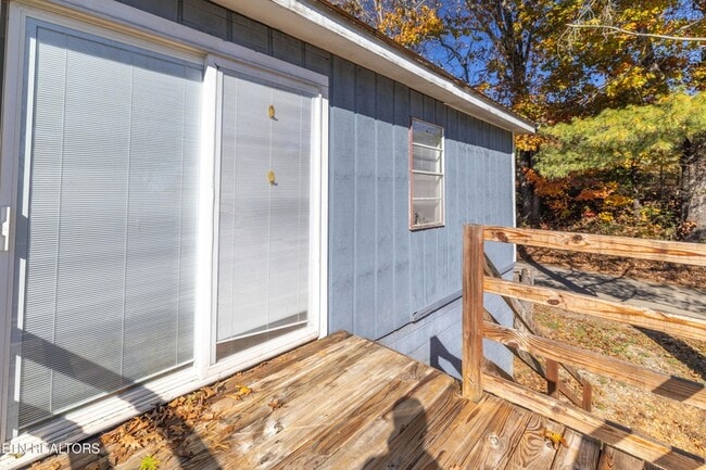 Building Photo - 241 Harless Rd