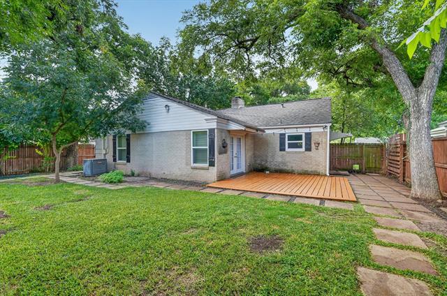 Building Photo - 6312 Malvey Ave